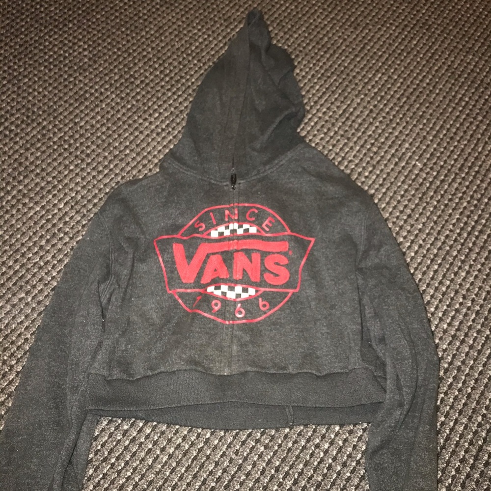 vans cropped hoodie